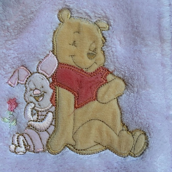 VINTAGE DISNEY BABY WINNIE THE POOH EMBROIDERED BUNTING SUIT ONSIE - Picture 4 of 6